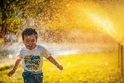 enfant qui joue